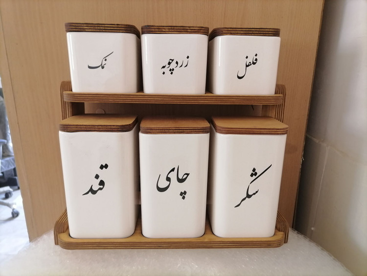 استند چوبی دو طبقه طرح مربع