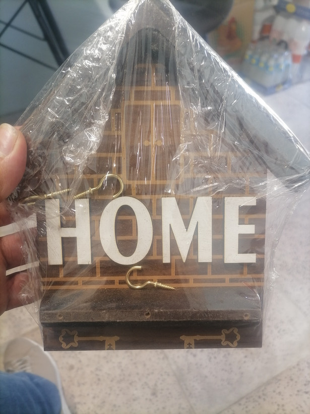 جا کلیدی چوبی طرح HOME